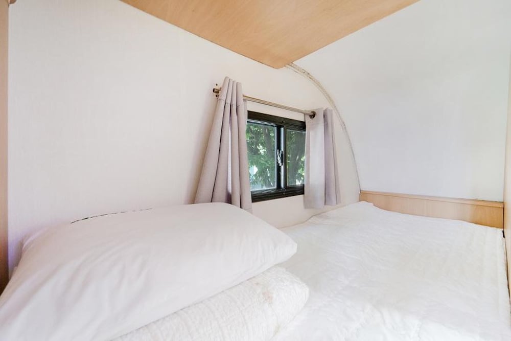 Basic Room, 1 Bedroom (DeluxeAhyeong2) - Photo 16