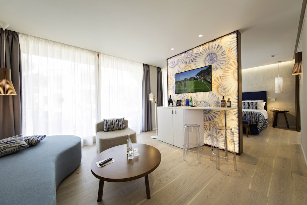 Junior Suite (Classic)