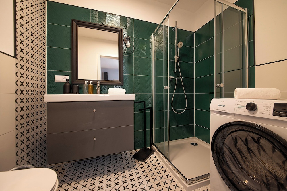 Apartment - Photo 24