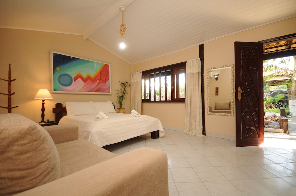 Standard Triple Room - Photo 8