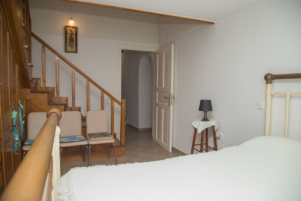 Villa, Partial Sea View