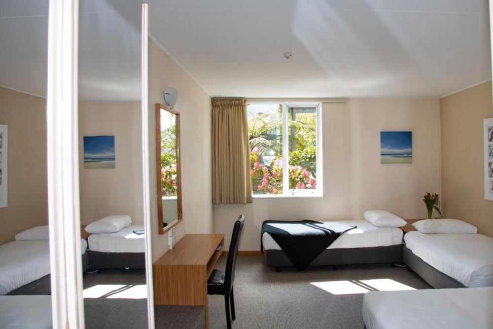 Standard Quadruple Room photo 1