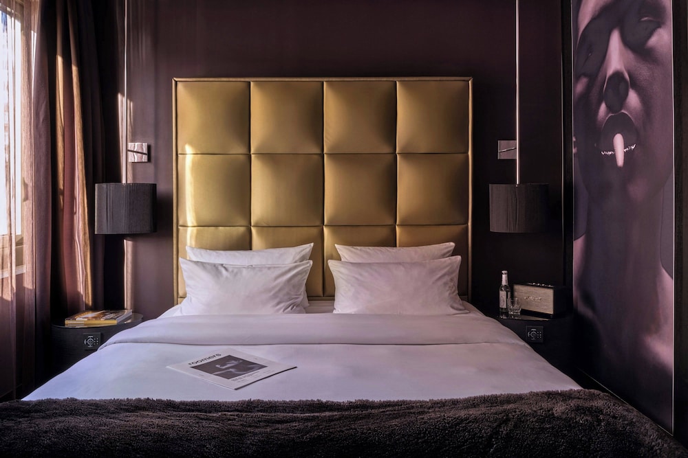 Superior Room, 1 Queen Bed, City View - Photo 5