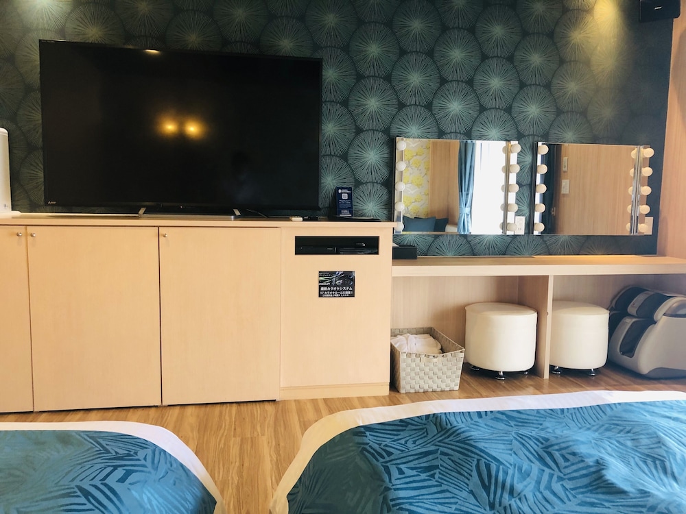 Executive Twin Room, Multiple Beds, Jetted Tub, Mountain View