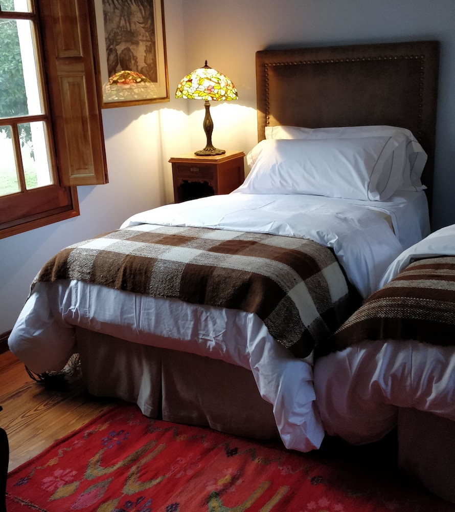 Double Room, 1 Bedroom, Private Bathroom (Zorzal) photo 1