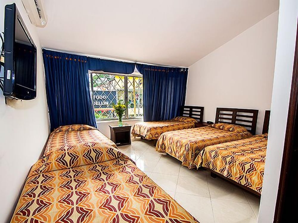 Triple Room With Fan photo 1