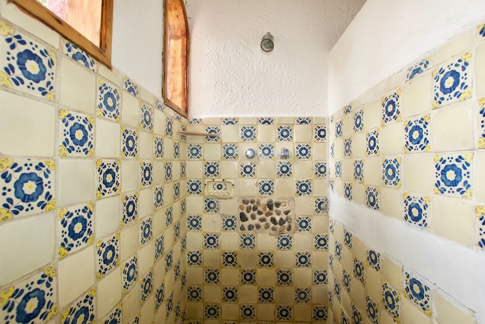 Standard Room - Photo 6