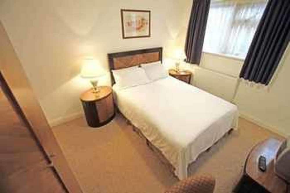 Double Room - Photo 5