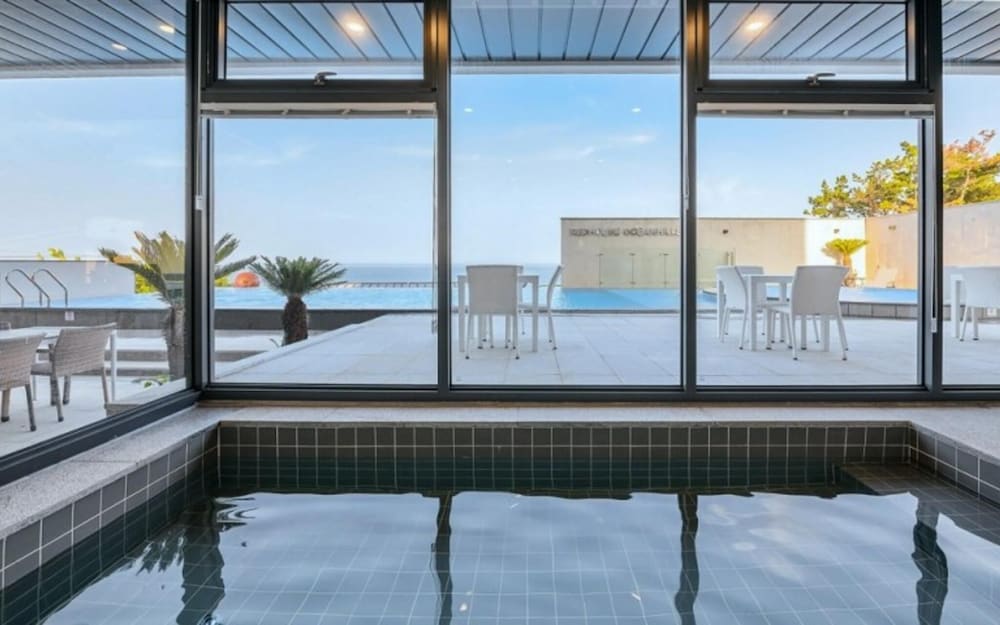 Room (Family Ocean View (Room 100)) photo 3