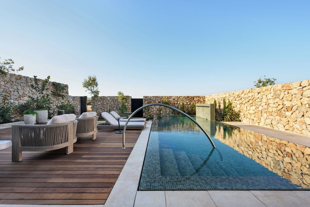 Presidential Villa photo 3