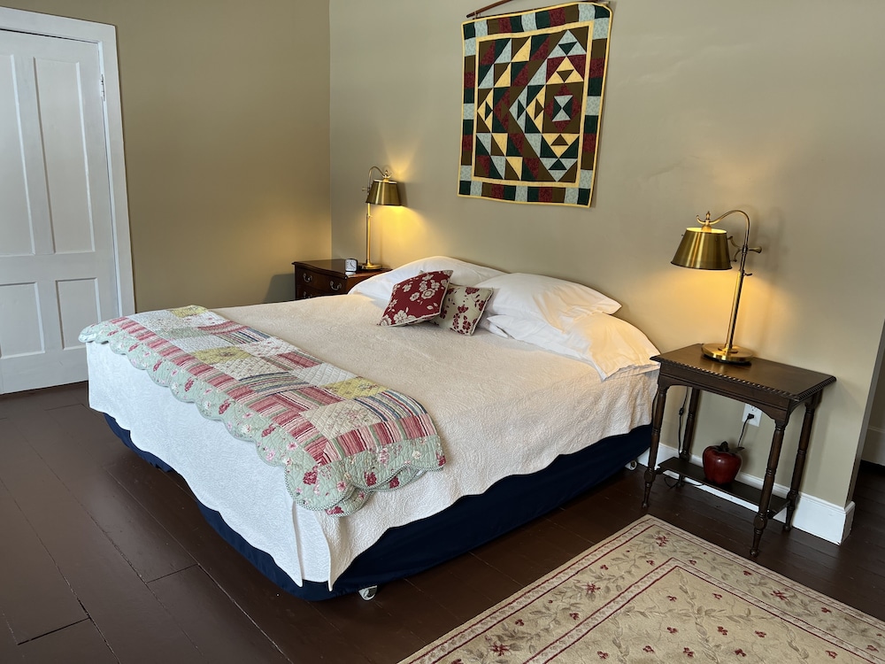 Room, Private Bathroom (Orchard Room) photo 1