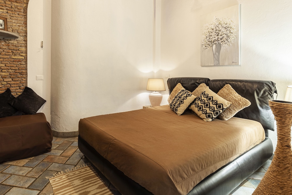 Luxury Apartment, City View