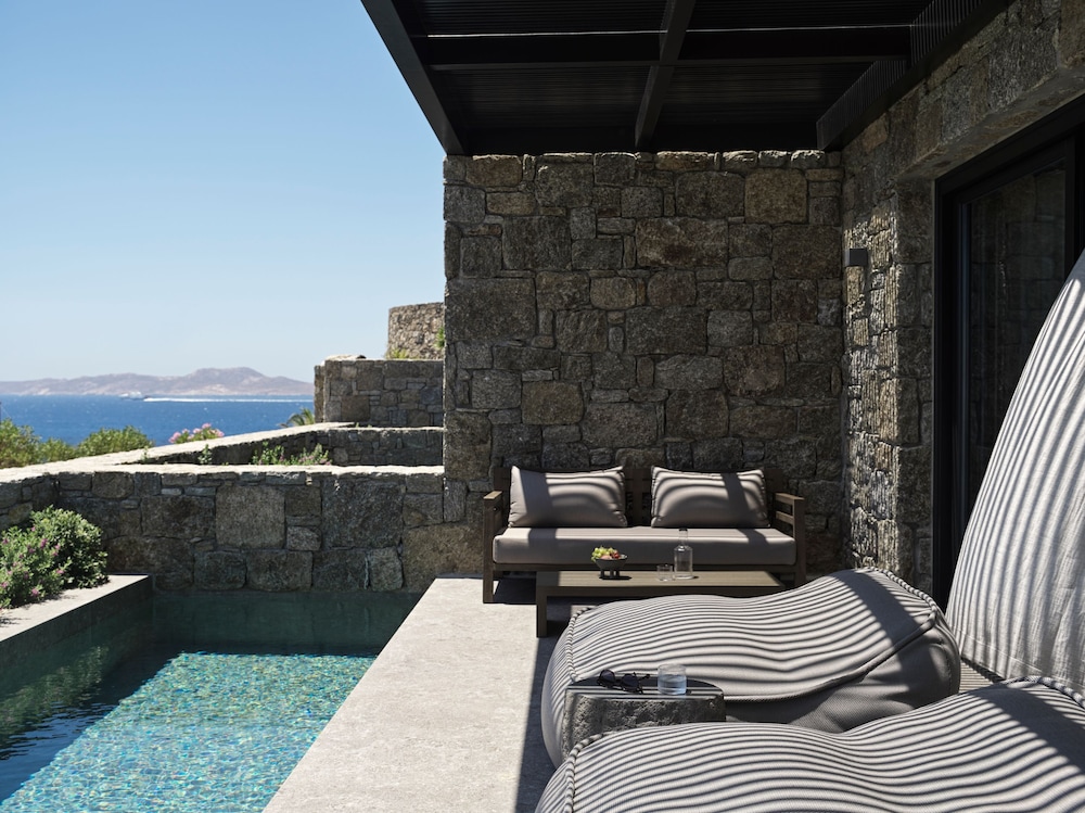 Premium Suite, Private Heated Pool, Sea View - Photo 12