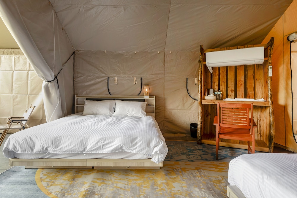 Tent photo 2