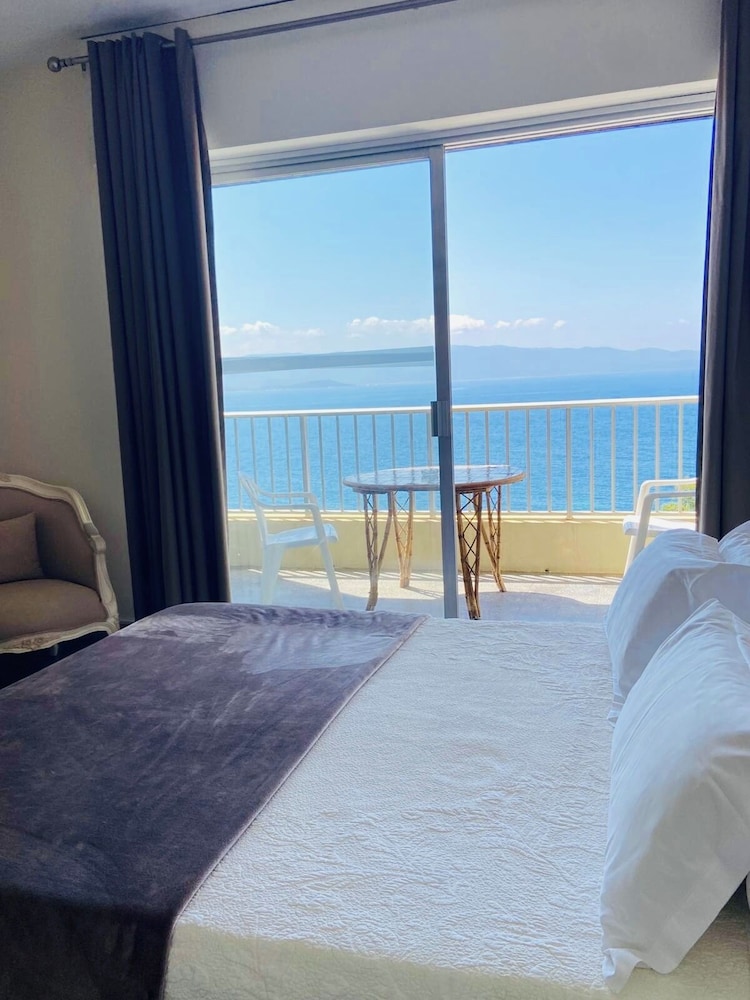 Double Room, Sea View - Photo 8