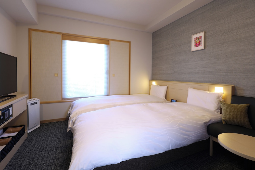 Basic Twin Room, Non Smoking