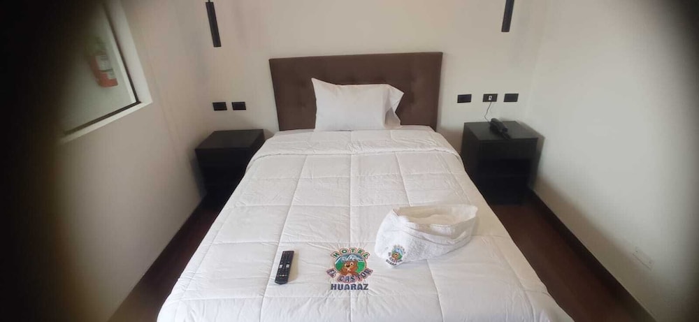 Classic Double Room Single Use, Balcony, Mountain View