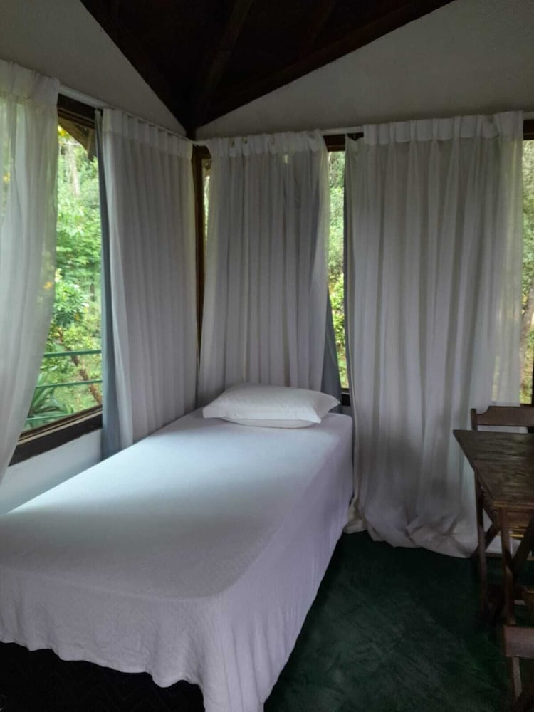 Standard Double Or Twin Room, 1 Bedroom, Mountain View photo 2