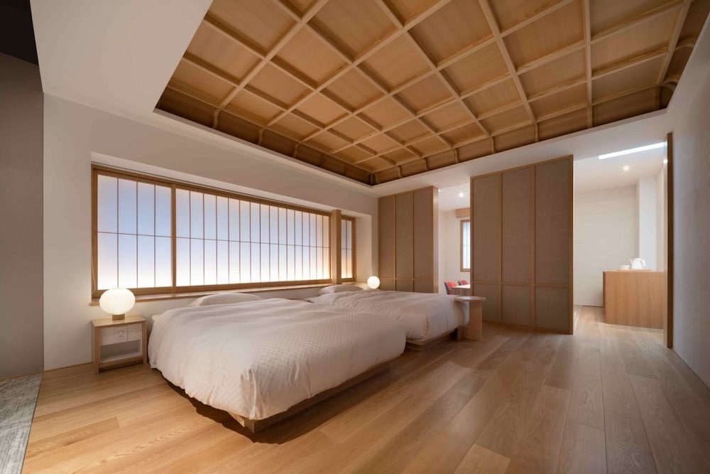 Deluxe Twin Room,Lounge access, Non-Smoking