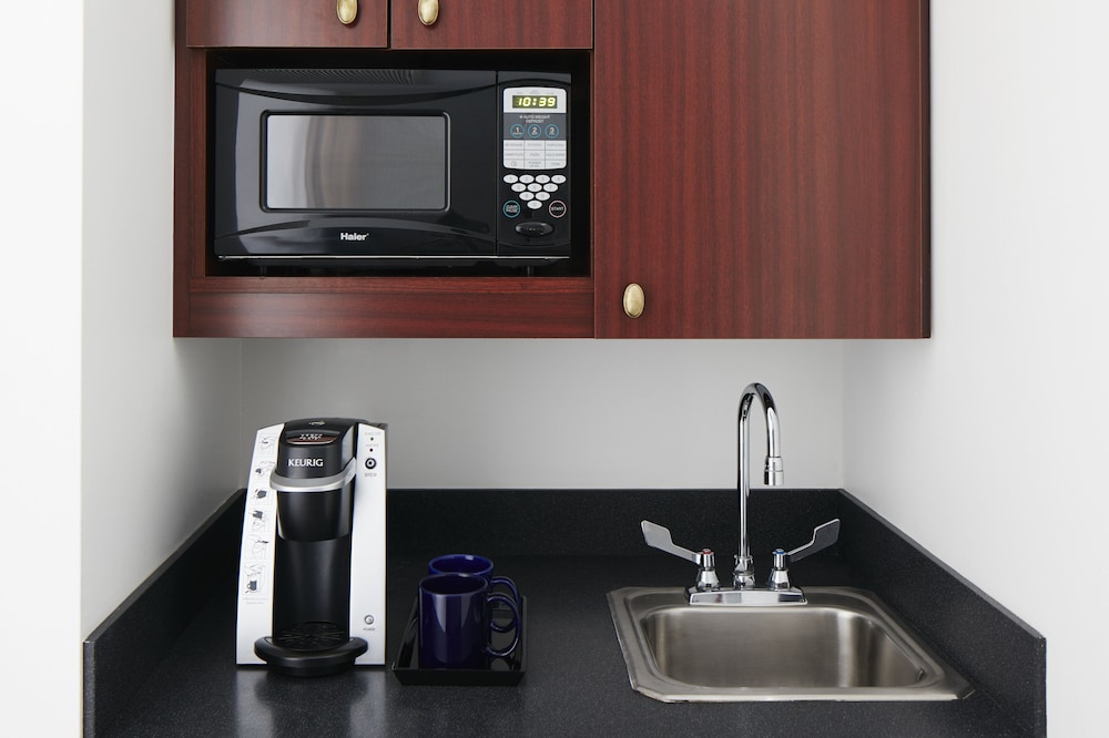 Superior Room, Kitchenette - Photo 8