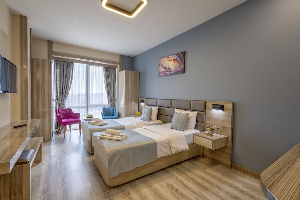 Deluxe Twin Room photo 1
