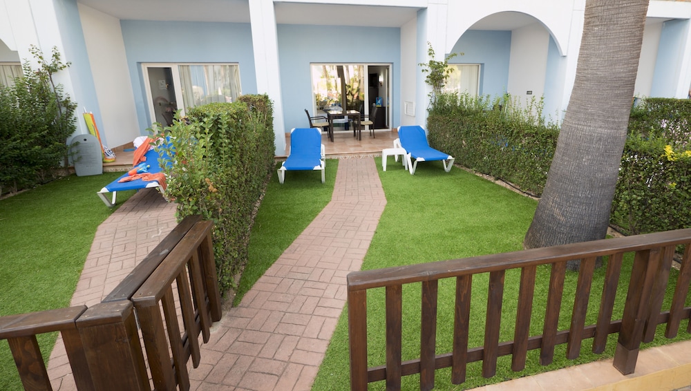 Superior Double Room, Terrace, Garden Area - Photo 1