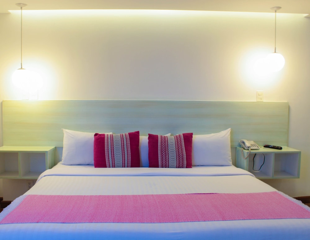 Junior Suite, 1 King Bed photo 1
