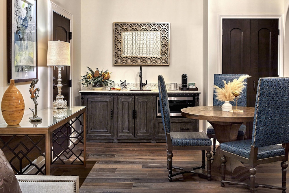 Villa, 1 Bedroom, Fireplace - Photo 2