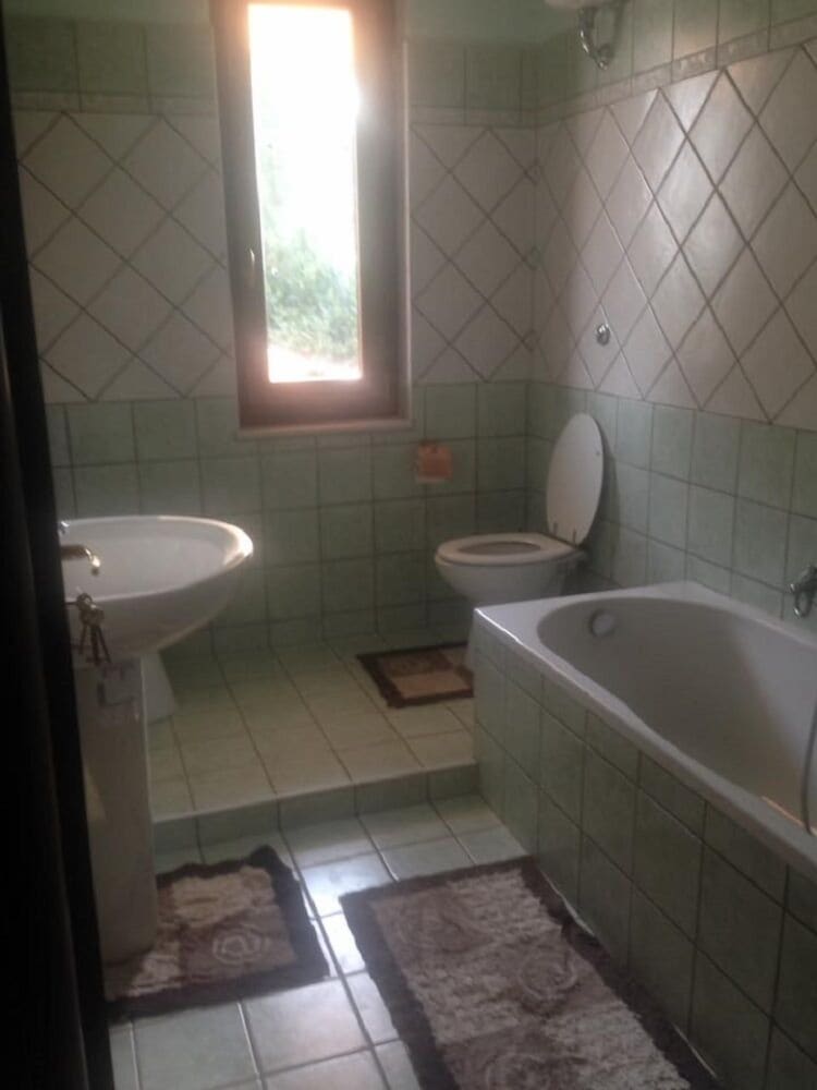 Double Room, 1 Queen Bed photo 2