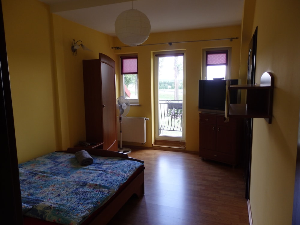 Traditional Room, 1 Queen Bed, Non Smoking photo 1