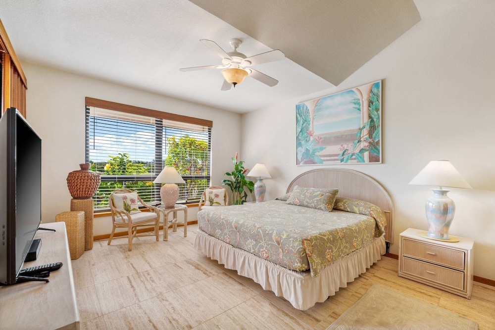 Villa, Multiple Beds, Lanai, Golf View (Shores 19 - 2 Ensuite & Loft) photo 3