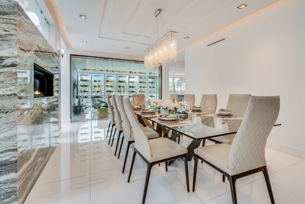 Modern Waterfront Mansion in the Heart of Las Olas Minutes From the Beach, Bilde 60