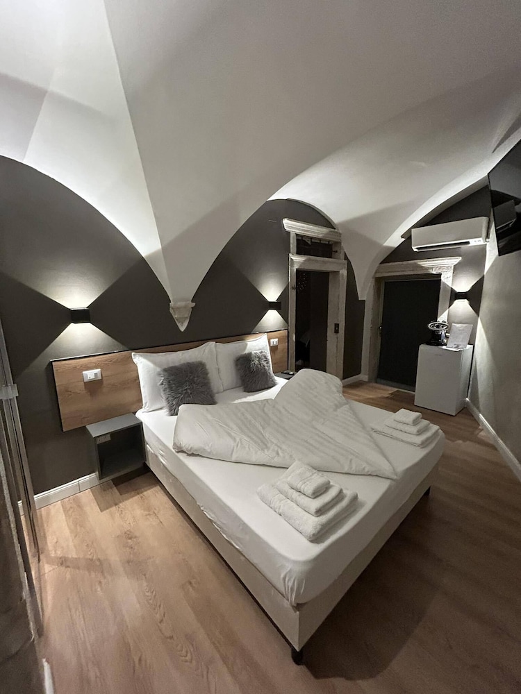 Exclusive Room photo 1