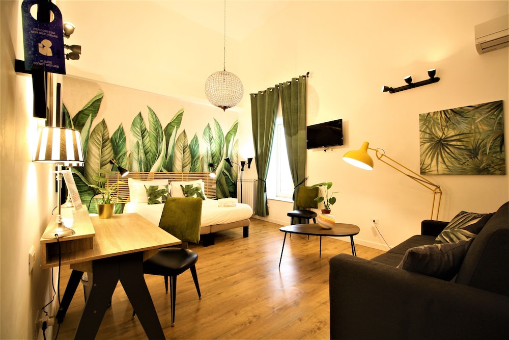 Premium Quadruple Room
