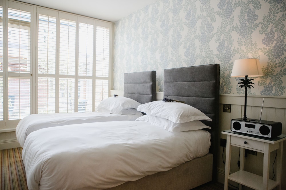 Ground Floor Lodge Twin Room photo 1