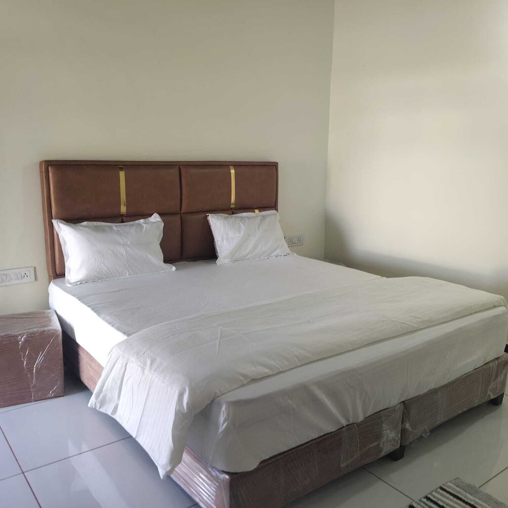 Royal Room