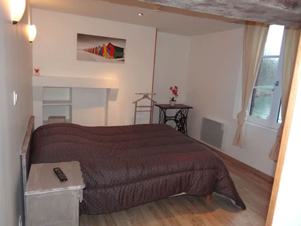 Standard Double Room - Photo 2