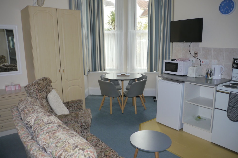 Room, Ensuite (Apartment 2) photo 1