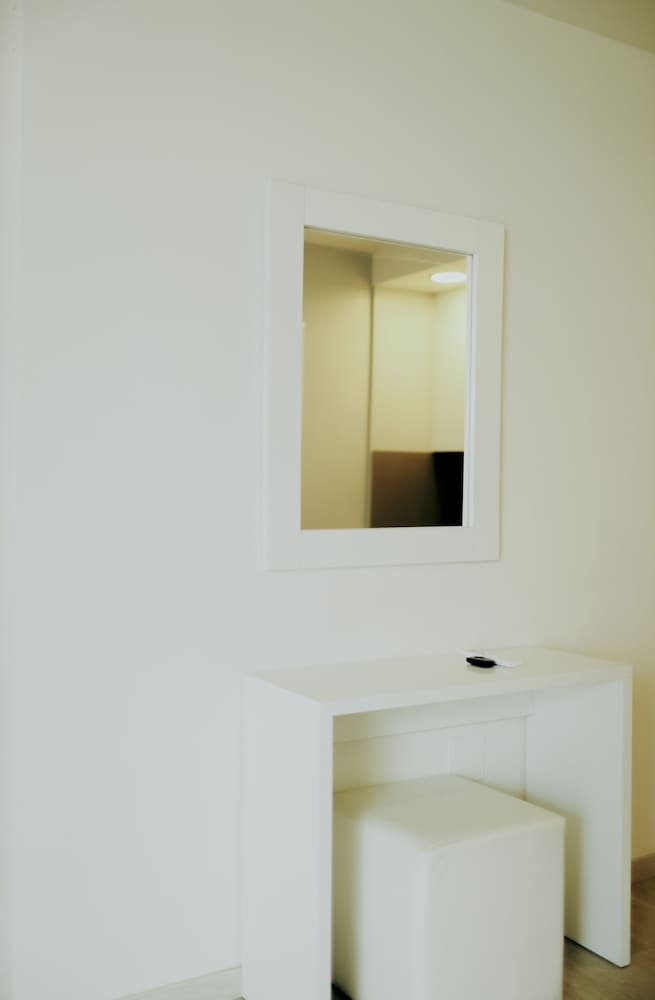 Standard Apartment, Multiple Beds, Private Bathroom