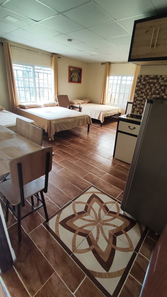 Family Apartment photo 3