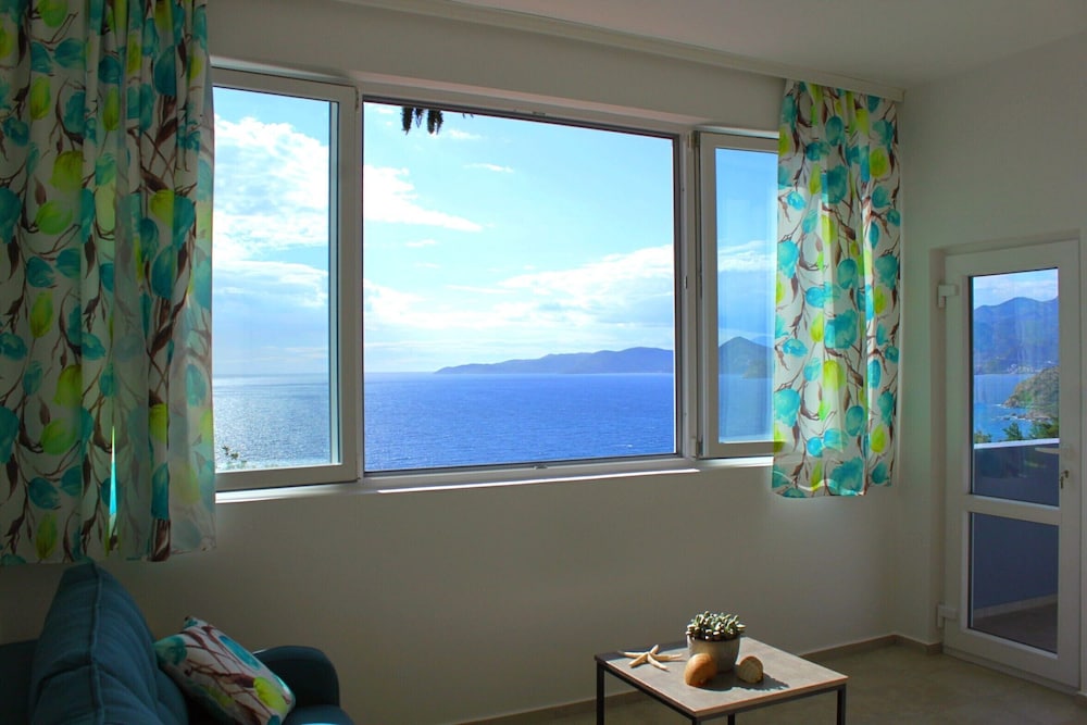 Panoramic Apartment photo 3