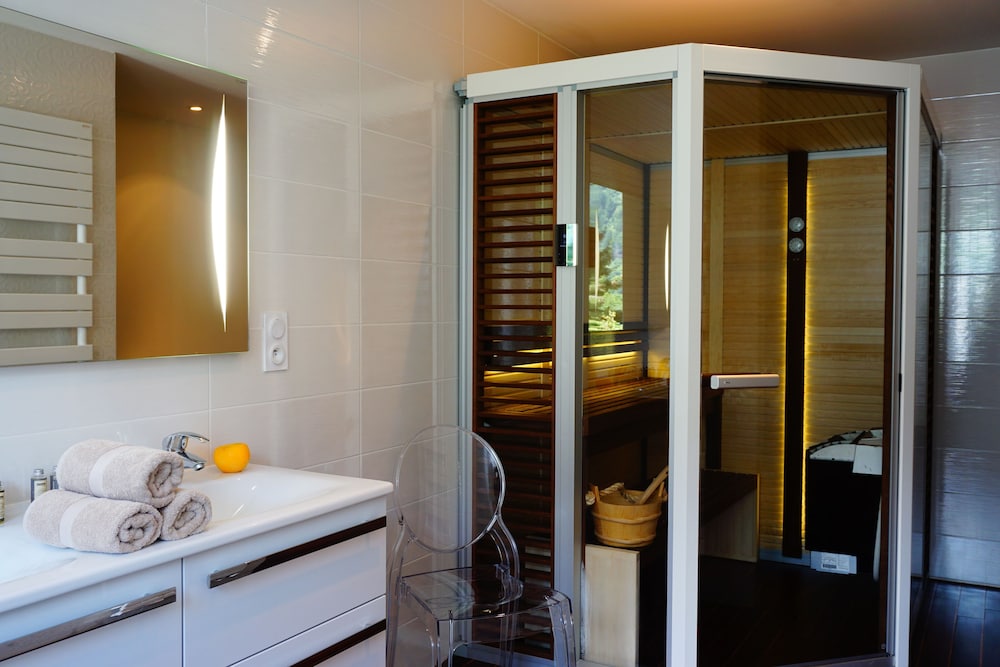 Suite (Azet) photo 2