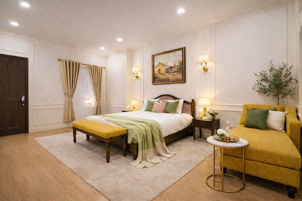 Mustard Suite with Sofa Bed