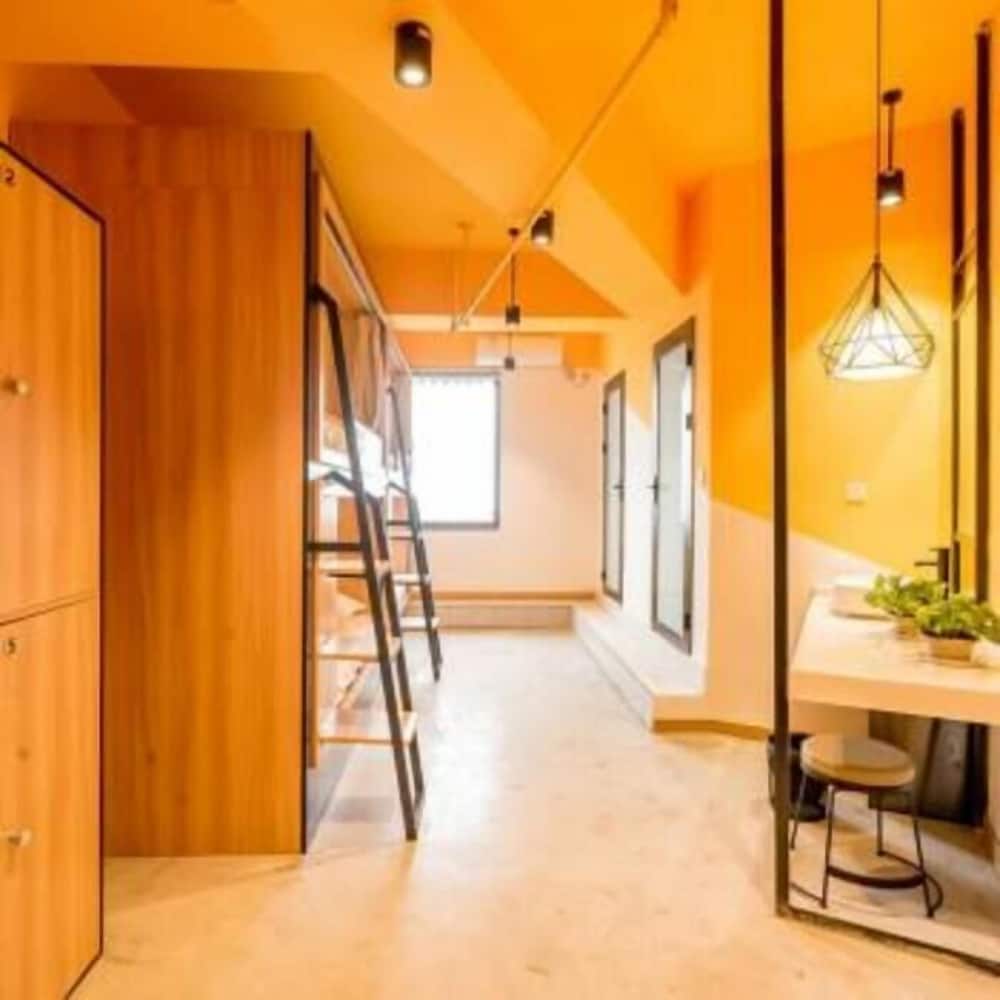 Four people Shared Dormitory -Woman only photo 3