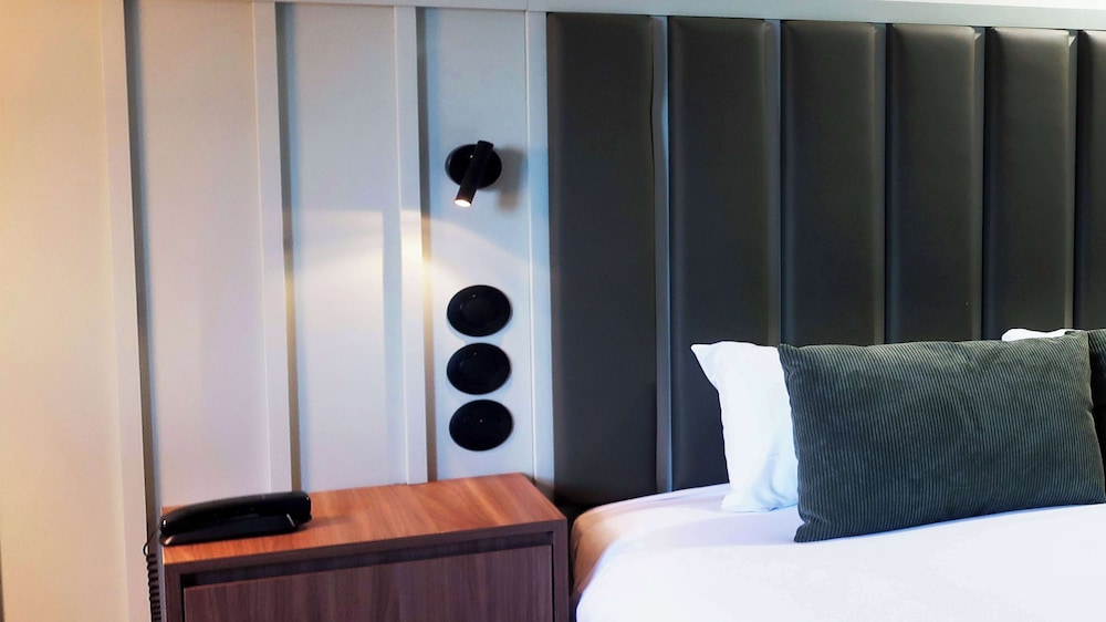 Standard Room, 2 Twin Beds - Photo 1