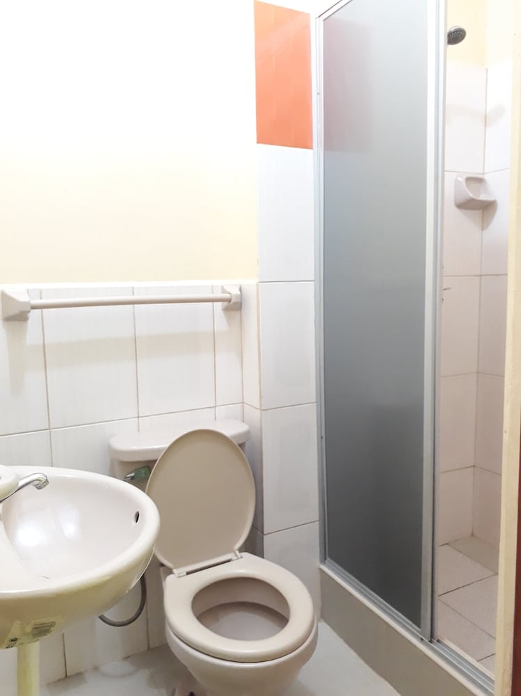 Standard Single Room photo 3