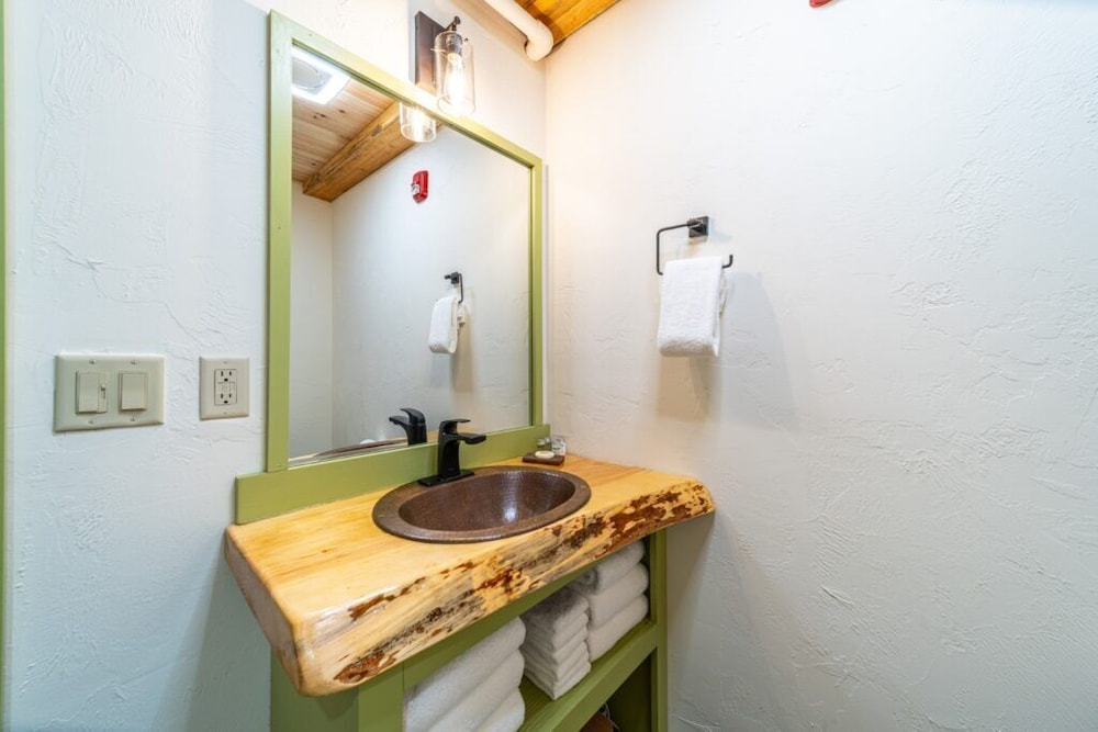Luxury Single Room, City View photo 2