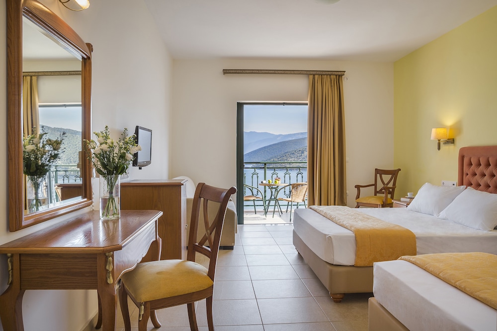 Family Suite, Sea View - Photo 1