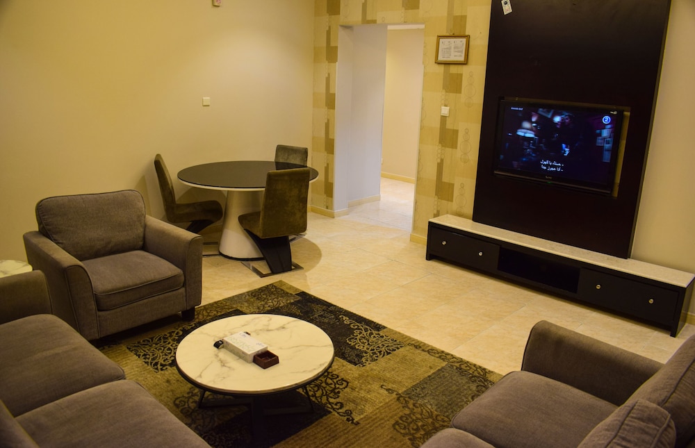 Grand Apartment photo 2