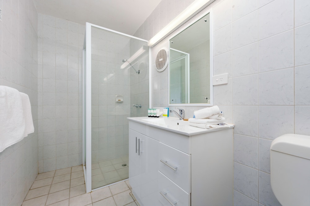 Superior Studio Double Suite - Photo 7